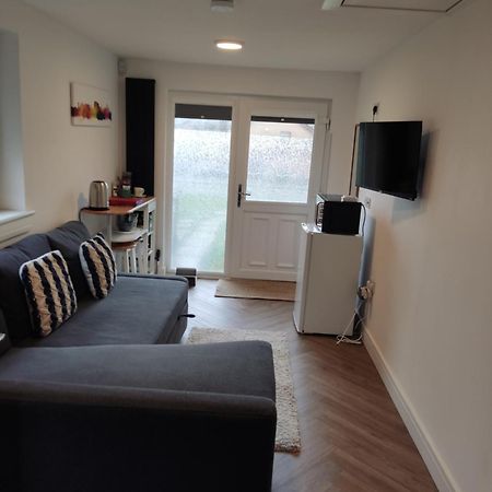 En-Suite Double Room With Private Entrance Edinburgh Dış mekan fotoğraf