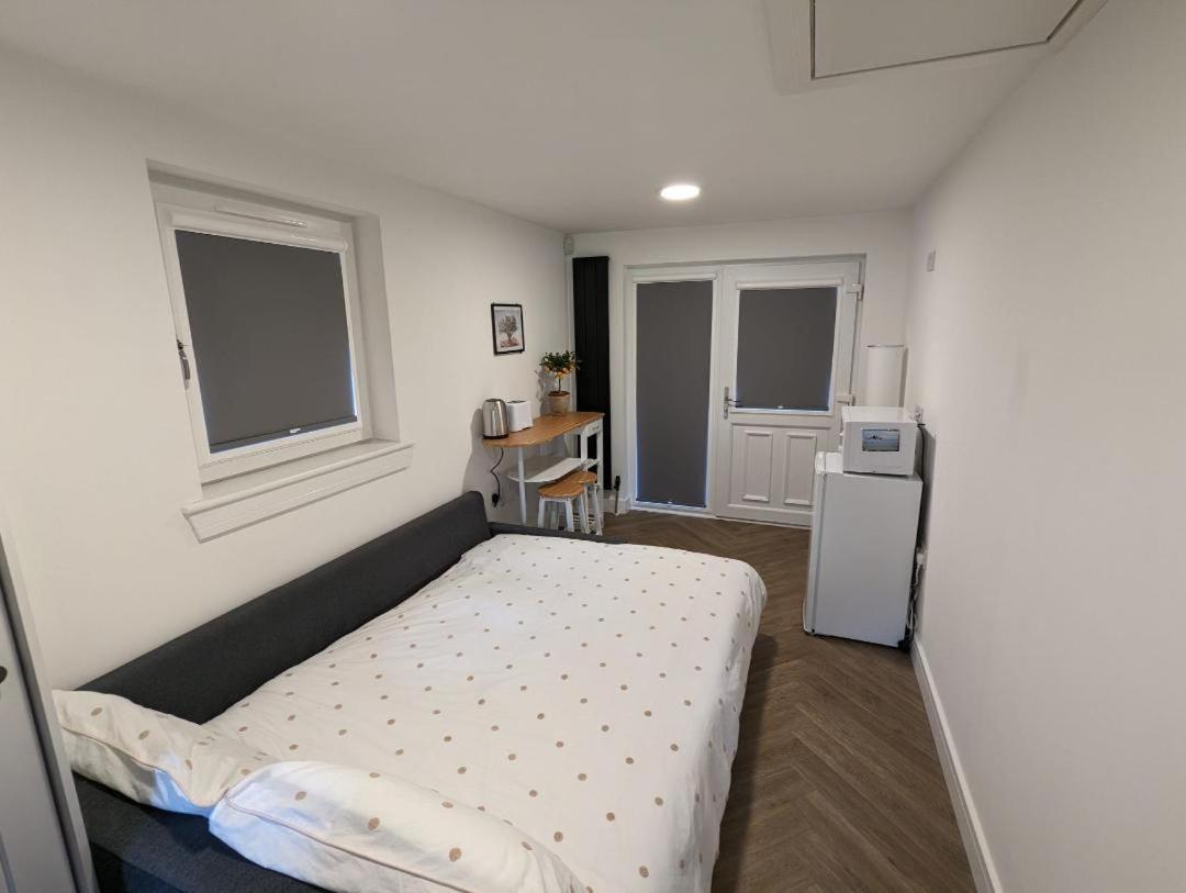 En-Suite Double Room With Private Entrance Edinburgh Dış mekan fotoğraf